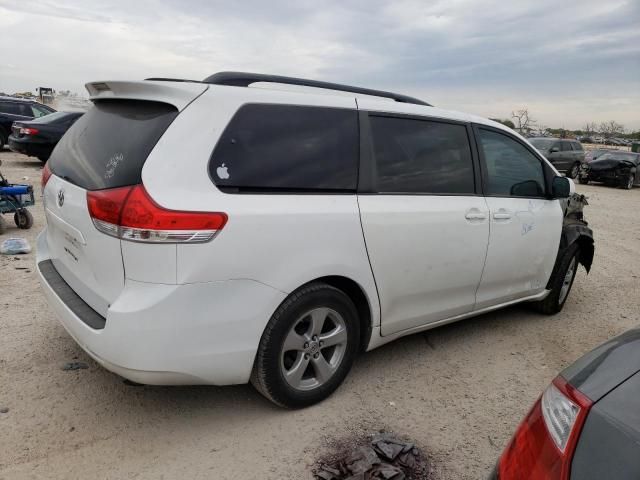 2011 Toyota Sienna LE