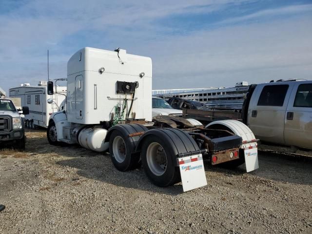 2014 Peterbilt 384