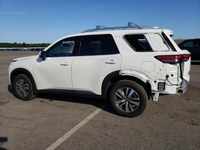 2023 Nissan Pathfinder SL