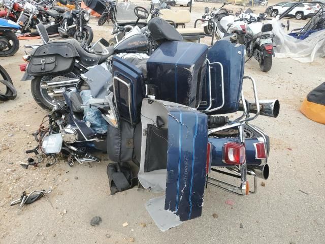 2000 Harley-Davidson Flhtci