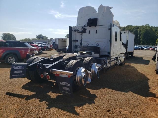 2023 Freightliner Cascadia 126