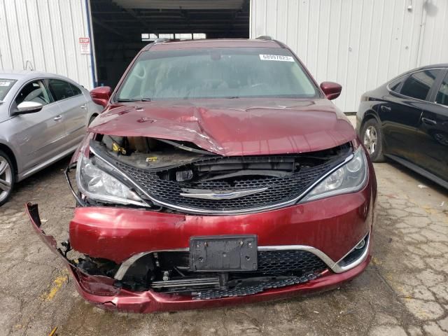 2017 Chrysler Pacifica Touring L Plus