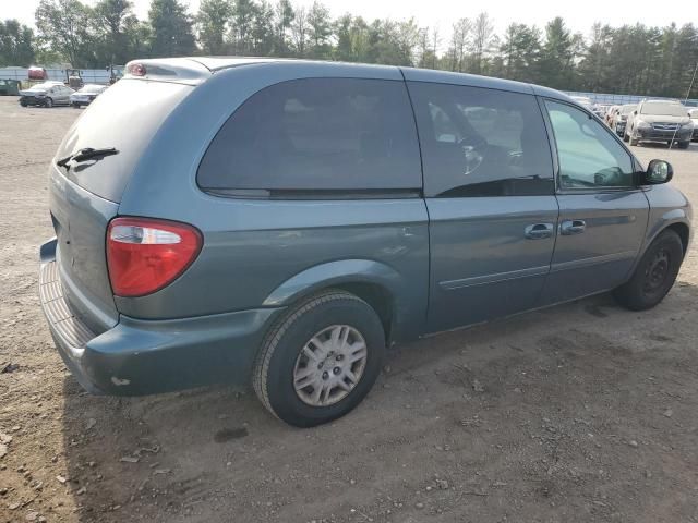 2005 Dodge Grand Caravan SE