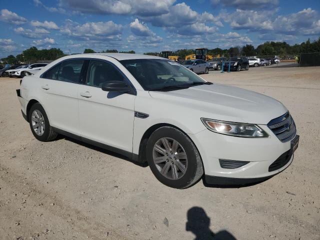 2011 Ford Taurus SE
