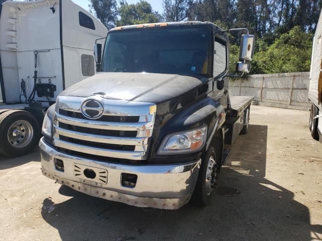 2014 Hino 258 268