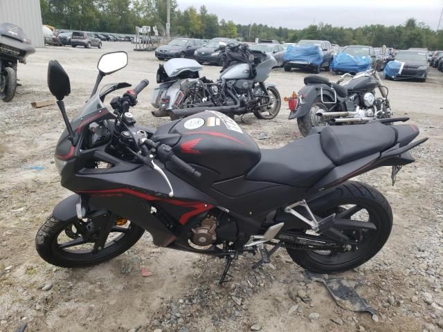 2022 Honda CBR300 R