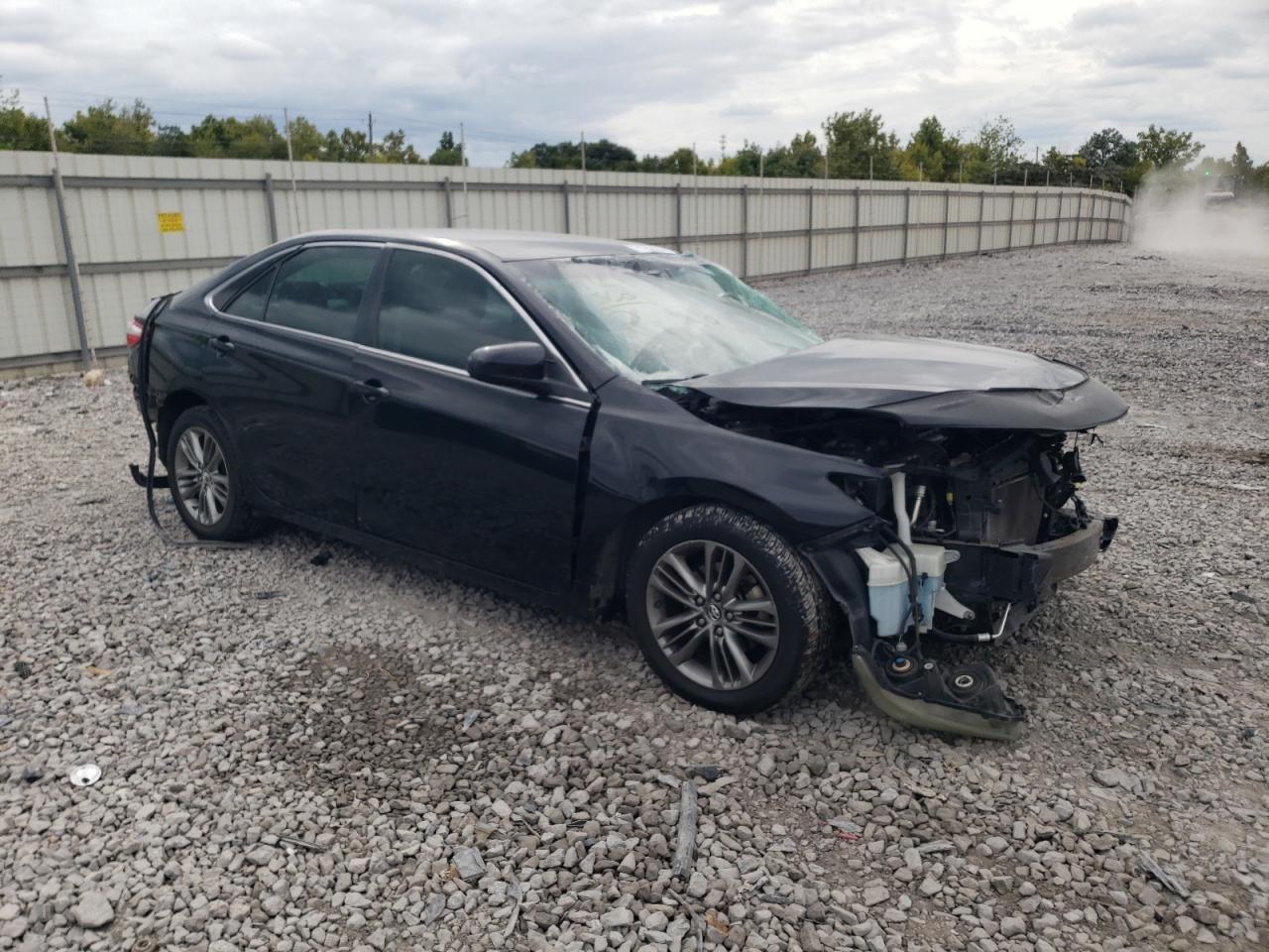 2015 Toyota Camry le