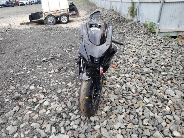 2023 Yamaha YZFR7