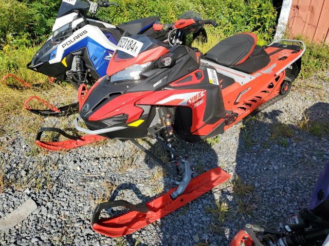 2022 Lynx Snowmobile