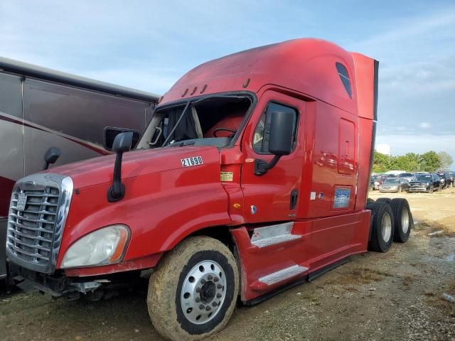 2016 Freightliner Cascadia 125