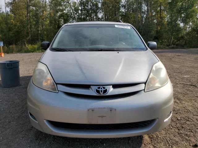 2010 Toyota Sienna CE