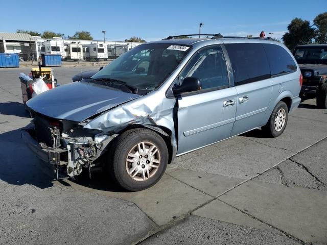 2005 Dodge Grand Caravan SE