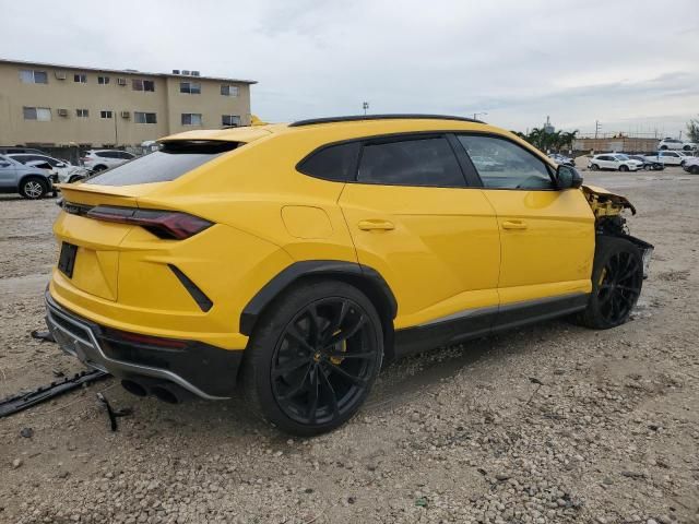 2020 Lamborghini Urus