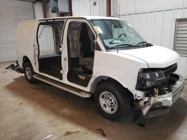 2024 Chevrolet Express G2500