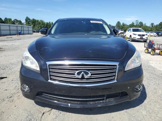 2011 Infiniti M56 X