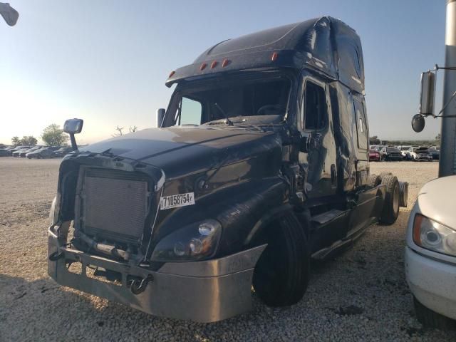 2017 Freightliner Cascadia 125