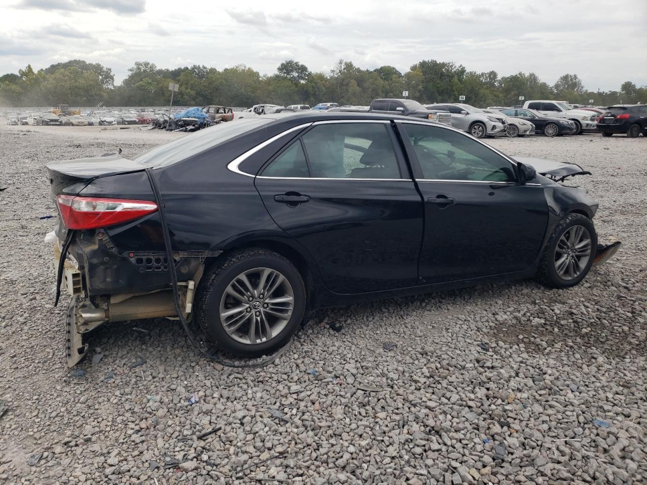 2015 Toyota Camry le