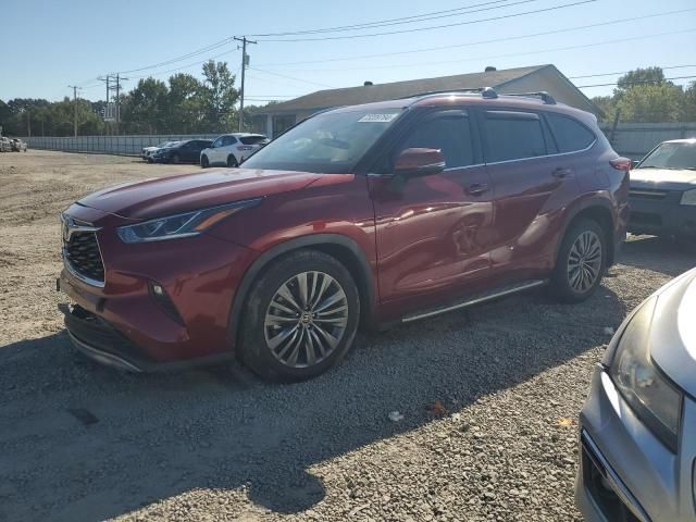 2022 Toyota Highlander Platinum