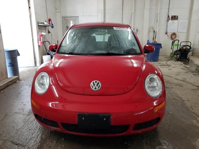 2009 Volkswagen New Beetle S