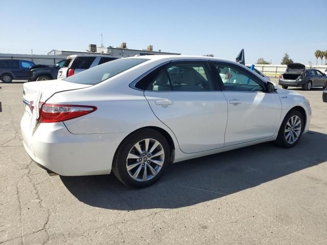 2015 Toyota Camry Hybrid