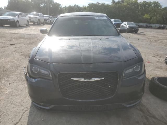 2016 Chrysler 300 S