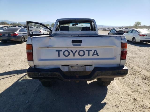 1990 Toyota Pickup 1/2 TON Short Wheelbase DLX