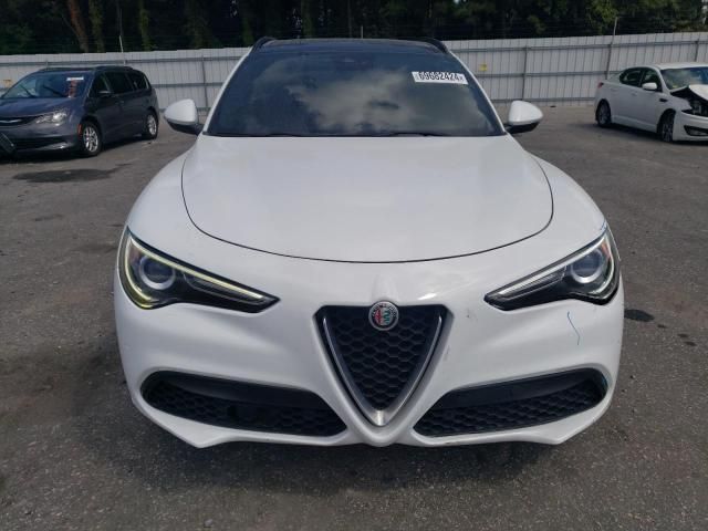 2018 Alfa Romeo Stelvio TI Sport