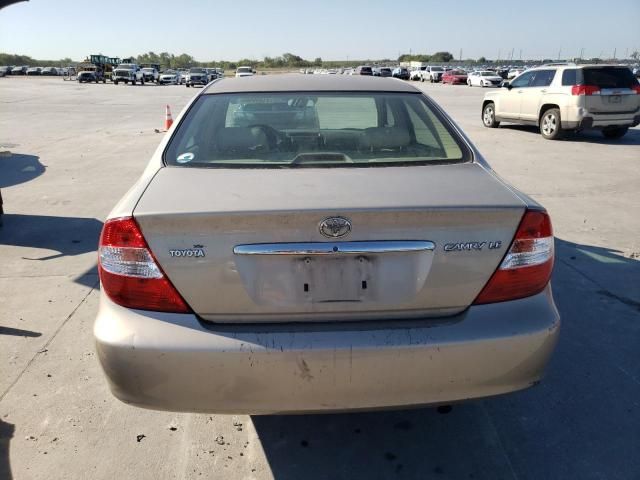 2004 Toyota Camry LE