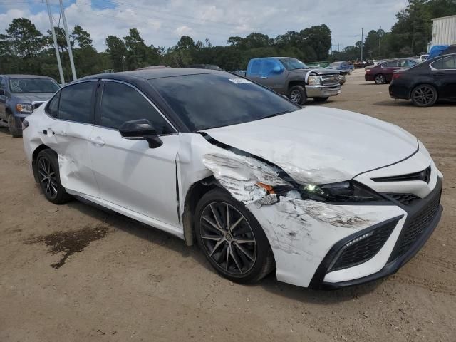 2024 Toyota Camry SE Night Shade