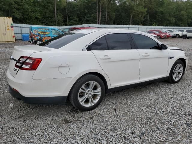 2016 Ford Taurus SEL