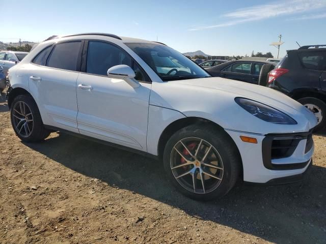 2022 Porsche Macan S