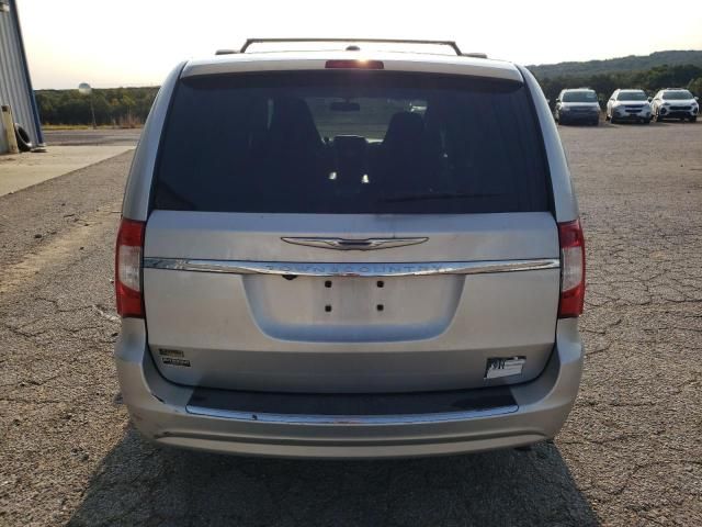 2012 Chrysler Town & Country Touring