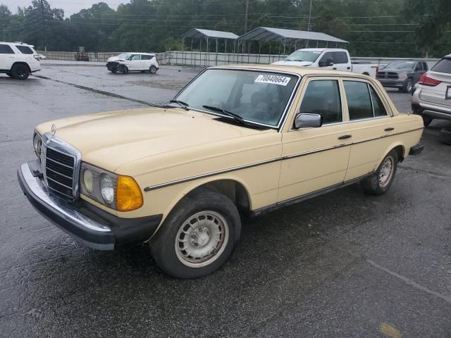 1981 Mercedes-Benz 300 D