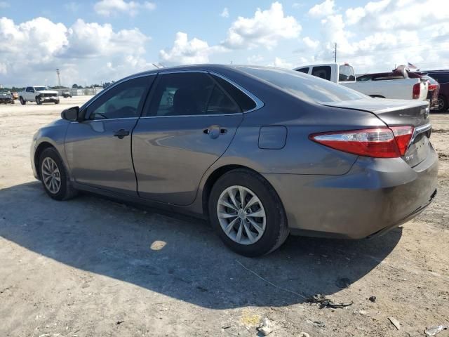 2016 Toyota Camry LE