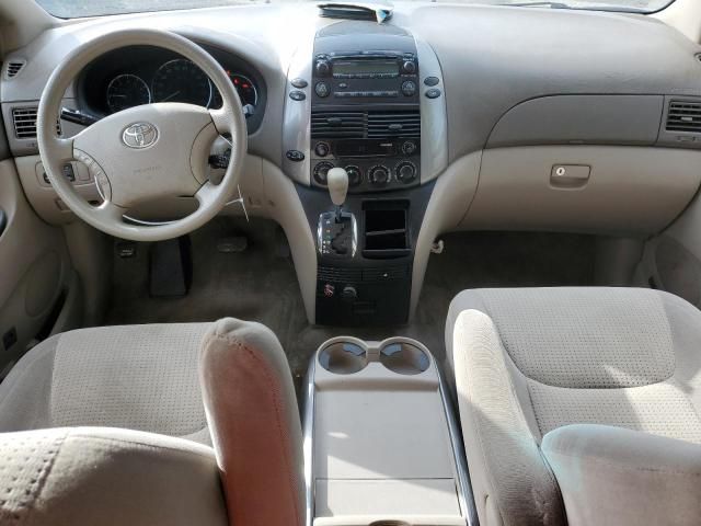 2007 Toyota Sienna CE