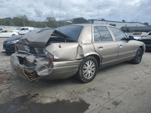 2005 Ford Crown Victoria LX