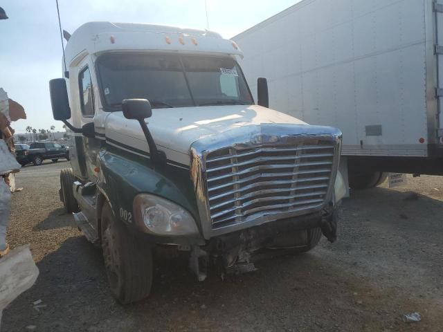 2011 Freightliner Cascadia 125