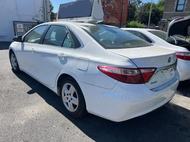 2015 Toyota Camry Hybrid