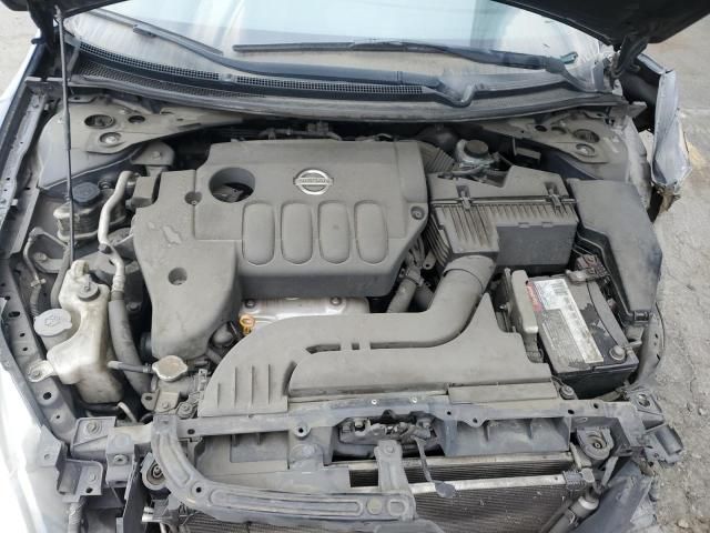 2011 Nissan Altima Base