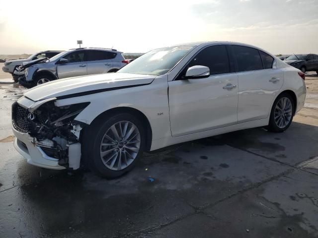 2018 Infiniti Q50 Luxe