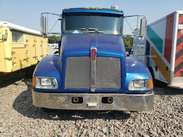 2005 Kenworth Construction T300