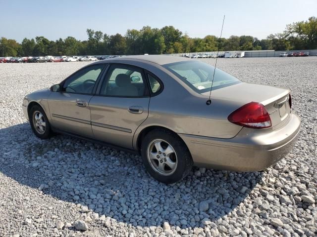 2005 Ford Taurus SE