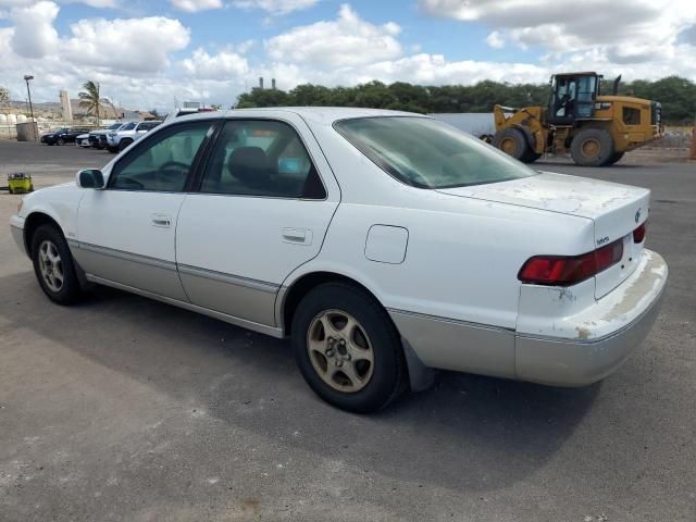 1999 Toyota Camry LE