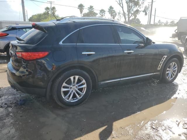 2011 Infiniti FX35