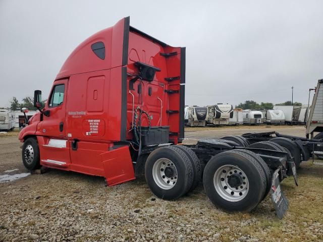 2017 Freightliner Cascadia 125