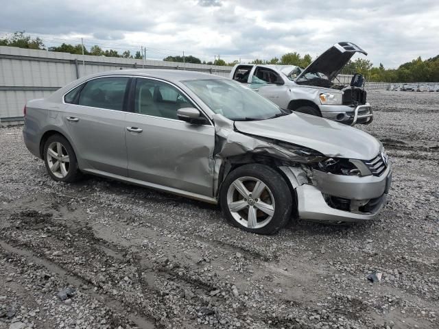 2013 Volkswagen Passat SE