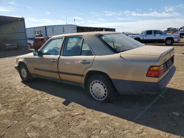 1987 Mercedes-Benz 300 E