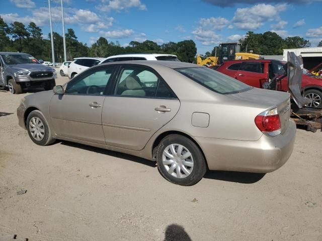 2005 Toyota Camry LE