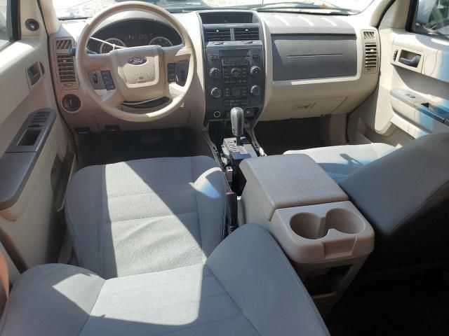 2010 Ford Escape XLS