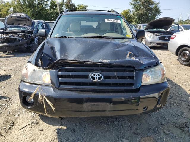 2004 Toyota Highlander